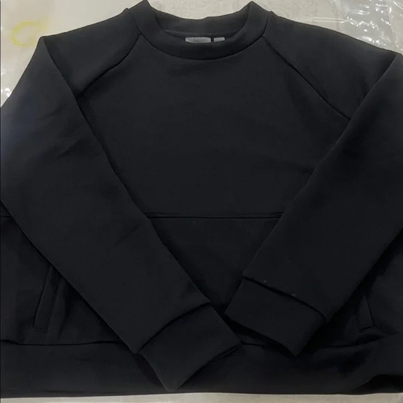 Zella Black Off-Shoulder Sweater - Picture 14 of 14